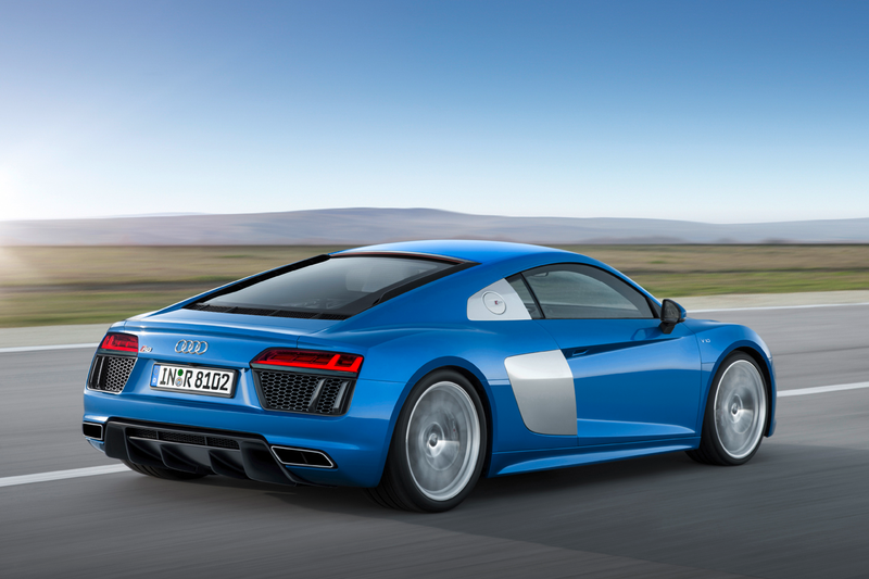 Illustration for article titled 2016 Audi R8: This Is It